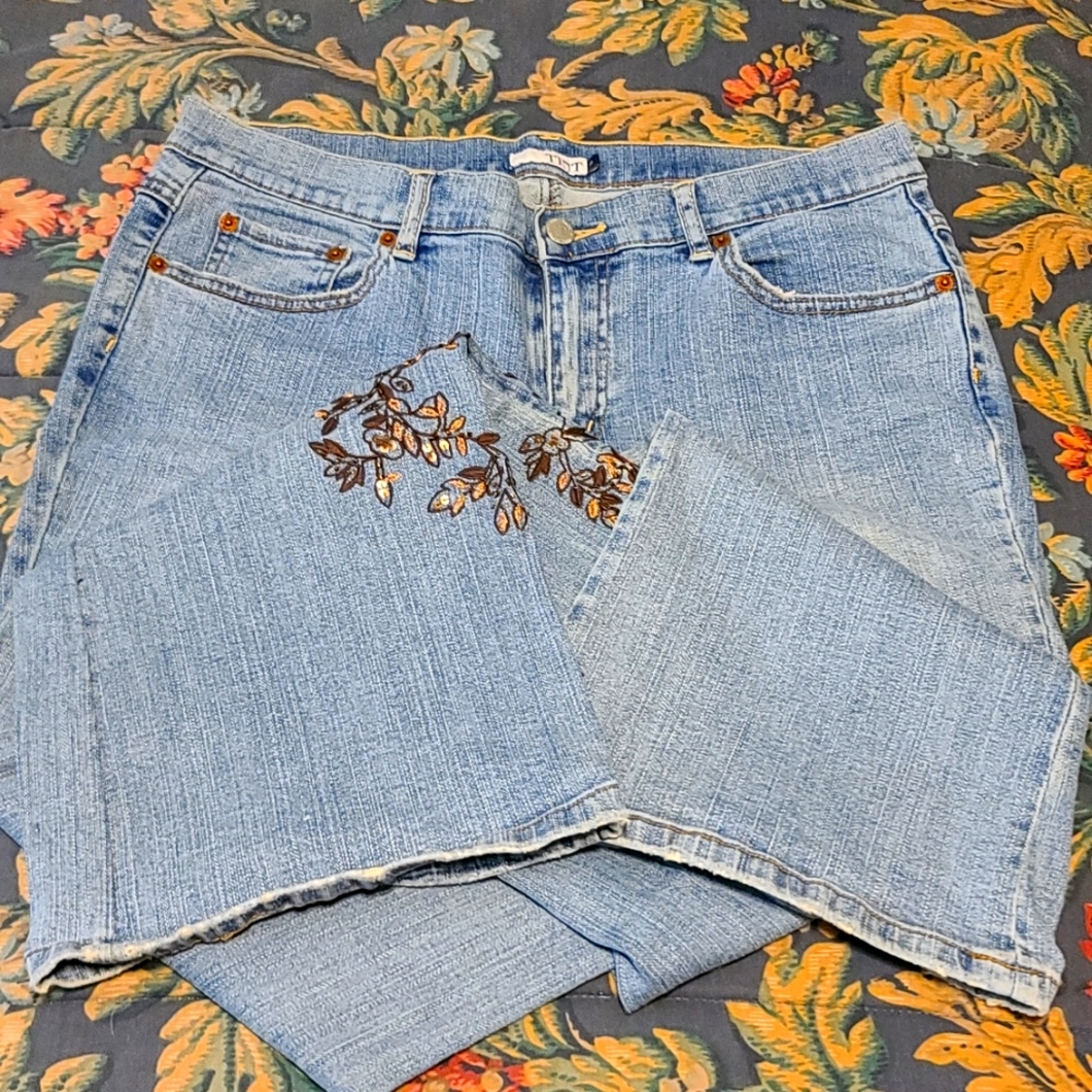Tint Jeans